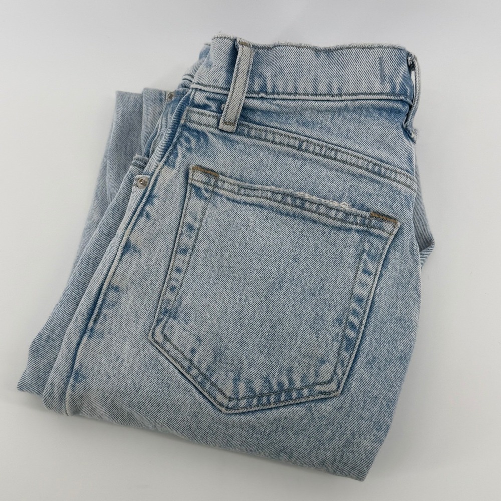 Abercrombie & Fitch Curve Love 90s Straight Ultra High Rise Jeans 26/2L Light
